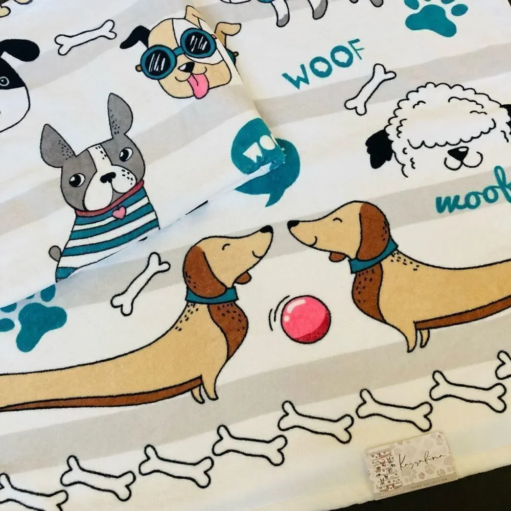 Playful Pups Woof 2-pc Dog Paw Print Bath Towels Set